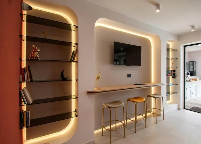 לינה וארוחת בוקר Kalinifta Luxury Style