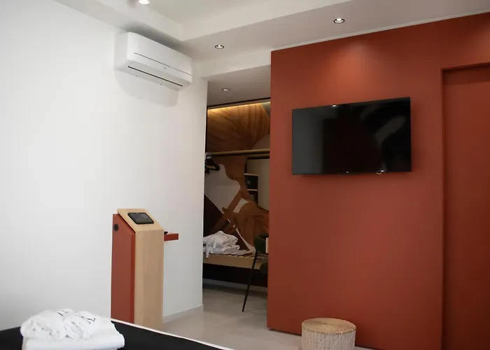 לינה וארוחת בוקר Kalinifta Luxury Style טורה לפילו